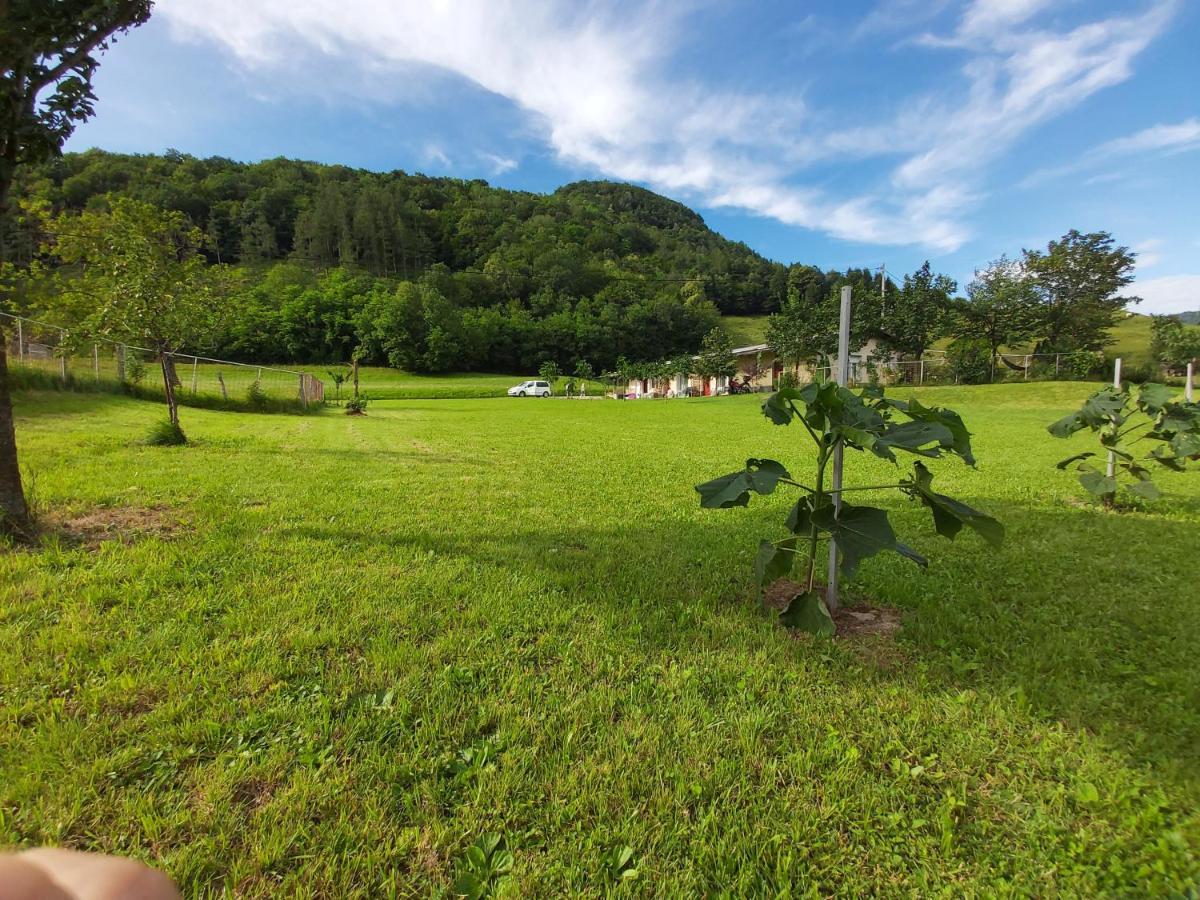 Glamping Hiske Petrin Hotell Tolmin Exteriör bild