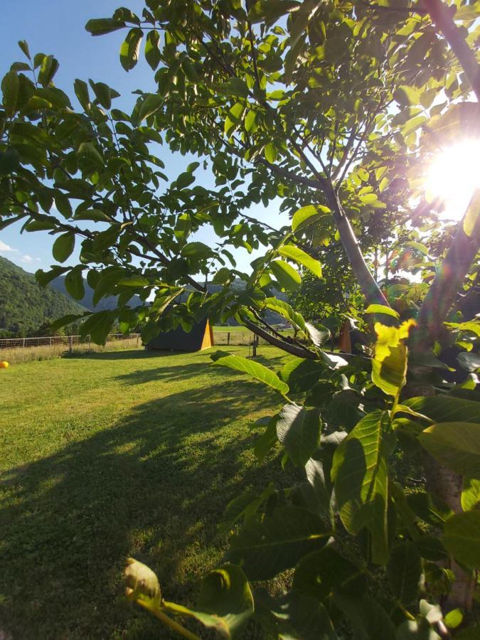 Glamping Hiske Petrin Hotell Tolmin Exteriör bild