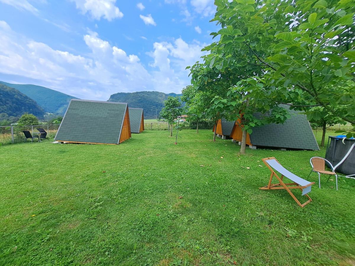 Glamping Hiske Petrin Hotell Tolmin Exteriör bild